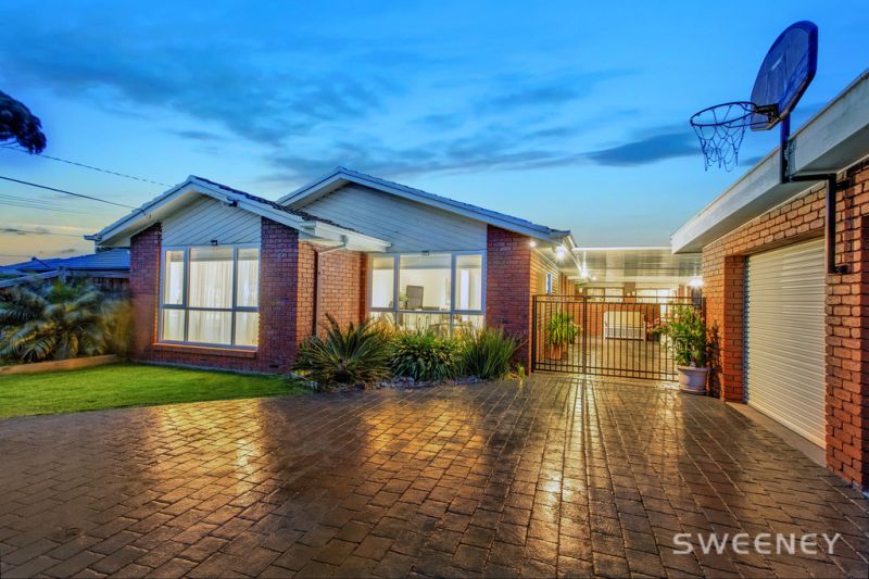 2 Edina Grove, Altona Meadows - Thumbnail 2