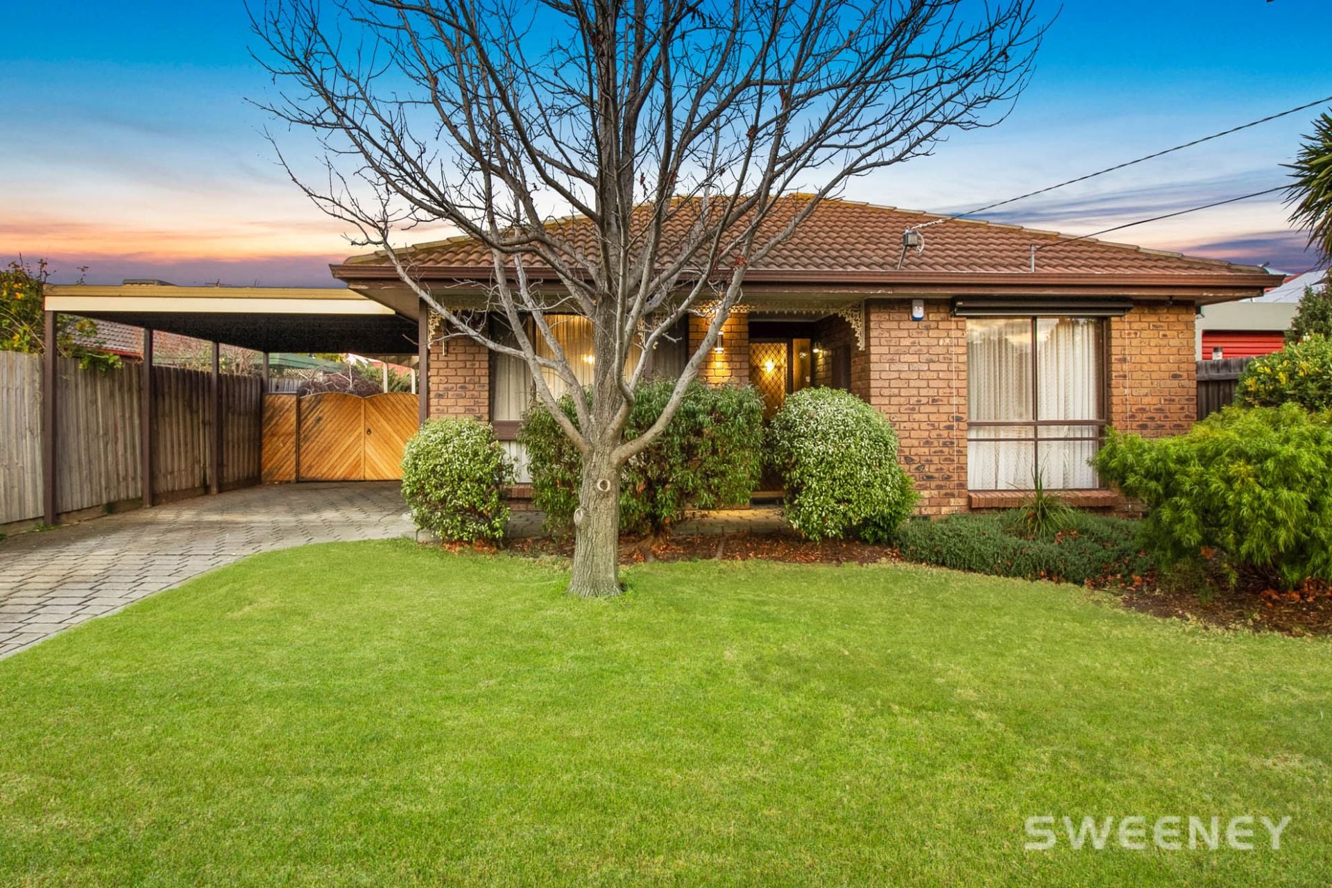 16 Kurrajong Drive, Altona Meadows - Thumbnail 3