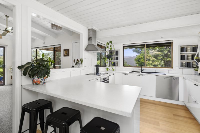 12 Fletcher Street, Lorne, VIC, Lorne - Thumbnail 4