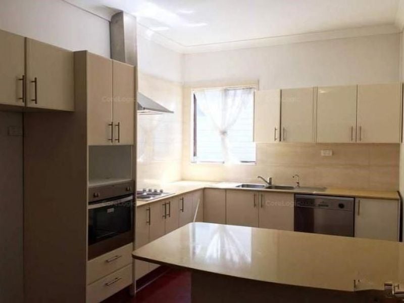 3 Rawson Road, Guildford