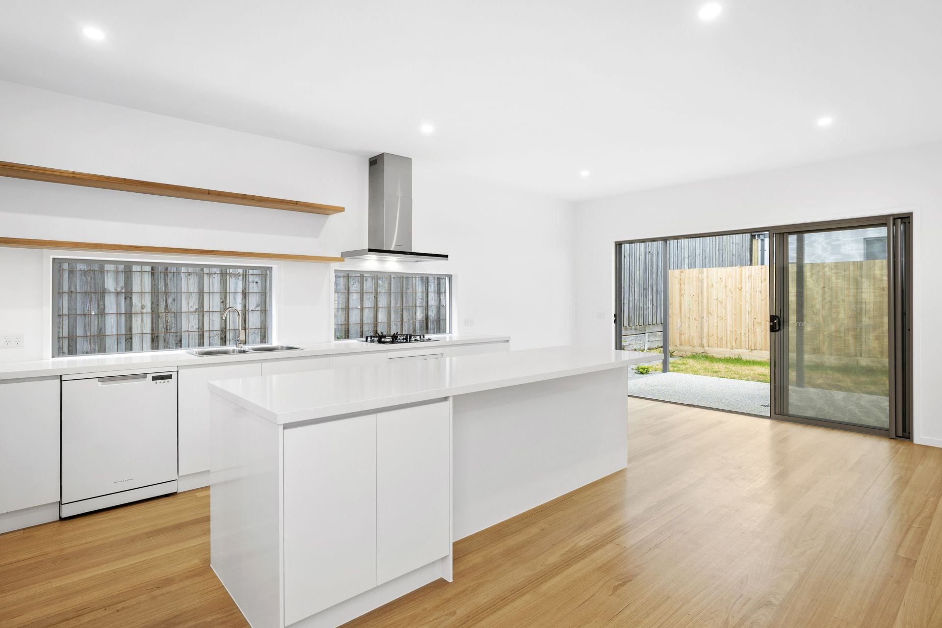 65 Central Avenue, Torquay - Thumbnail 5
