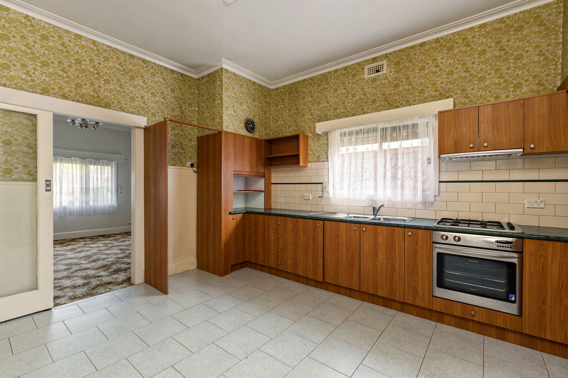 116 Essex Street, West Footscray - Thumbnail 7