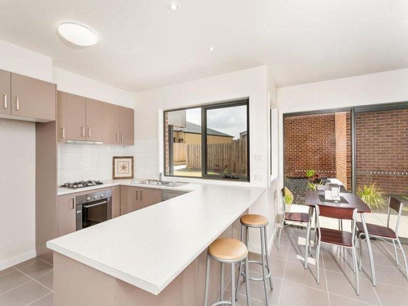 2/7 Dalkeith Crescent OCEAN GROVE VIC, Ocean Grove - Thumbnail 4