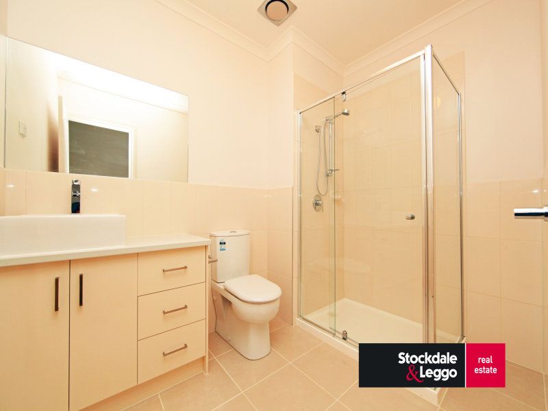 4 Quaterhorse Drive SOUTH MORANG, South Morang - Thumbnail 7