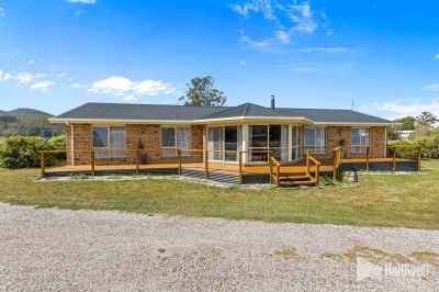 6
 
 
 
  
 
 
 2
 
 
 
  
 
 
 3
 
 
 
 
 
 
 
 205 Main Street, Sheffield TAS 7306, Sheffield - Thumbnail 7