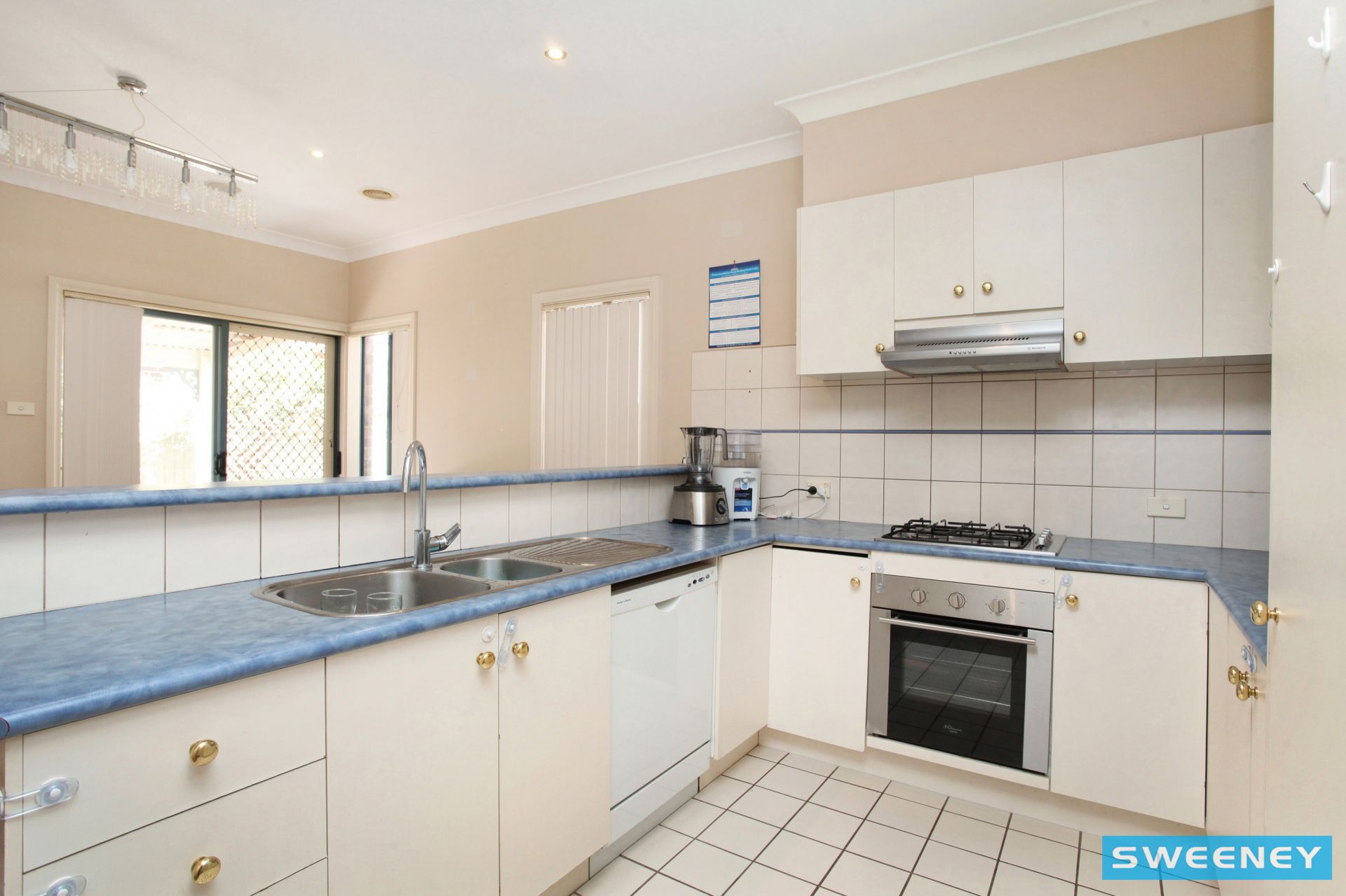 20 Macedon Close, Caroline Springs - Thumbnail 4