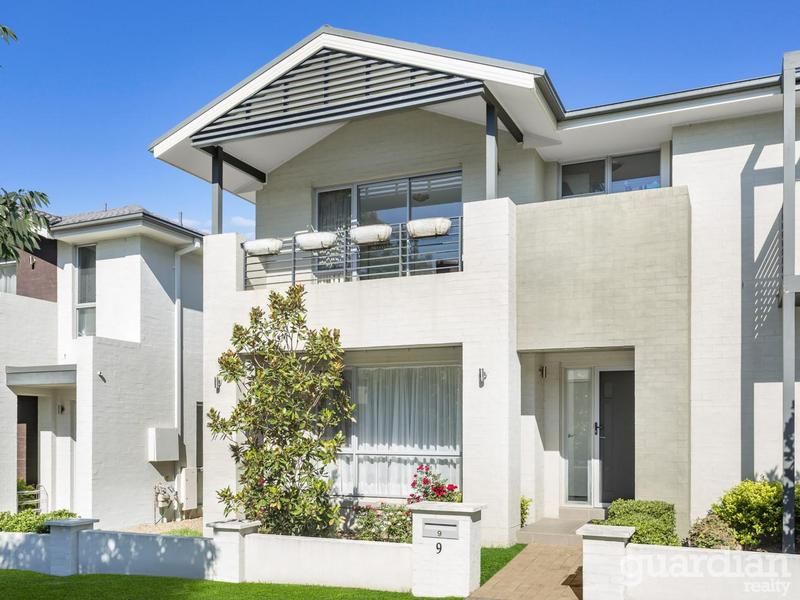 9 Thornbury Circuit STANHOPE GARDENS NSW, Stanhope Gardens - Thumbnail 2