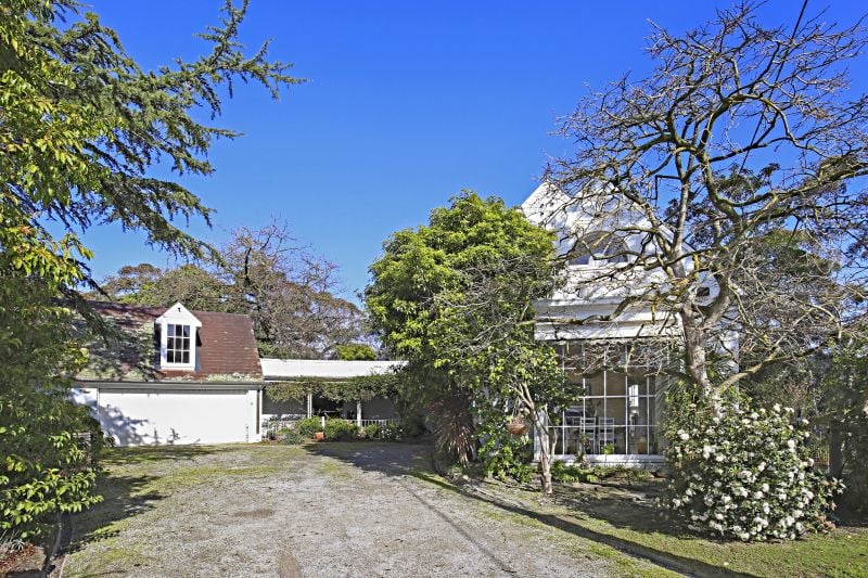 6 Sylvan Court, Ivanhoe