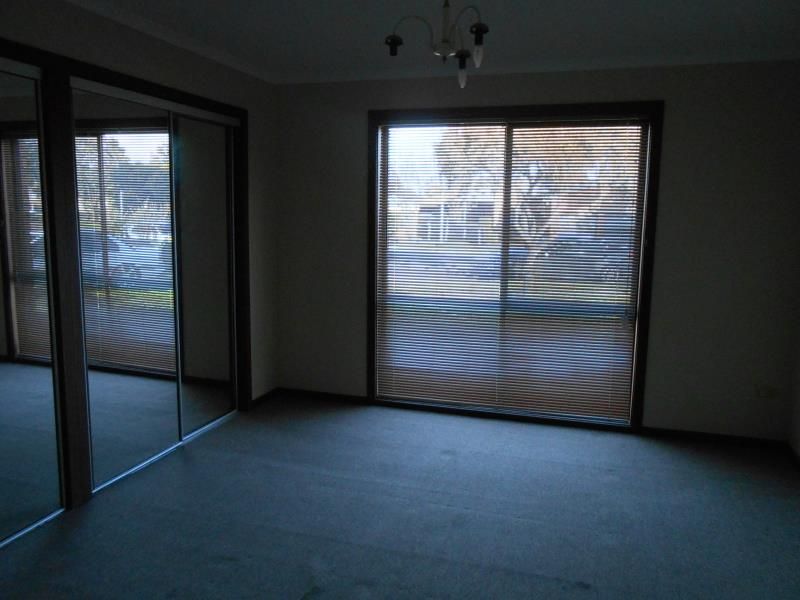 GREAT LOCATION, GREAT PRICE !!! **