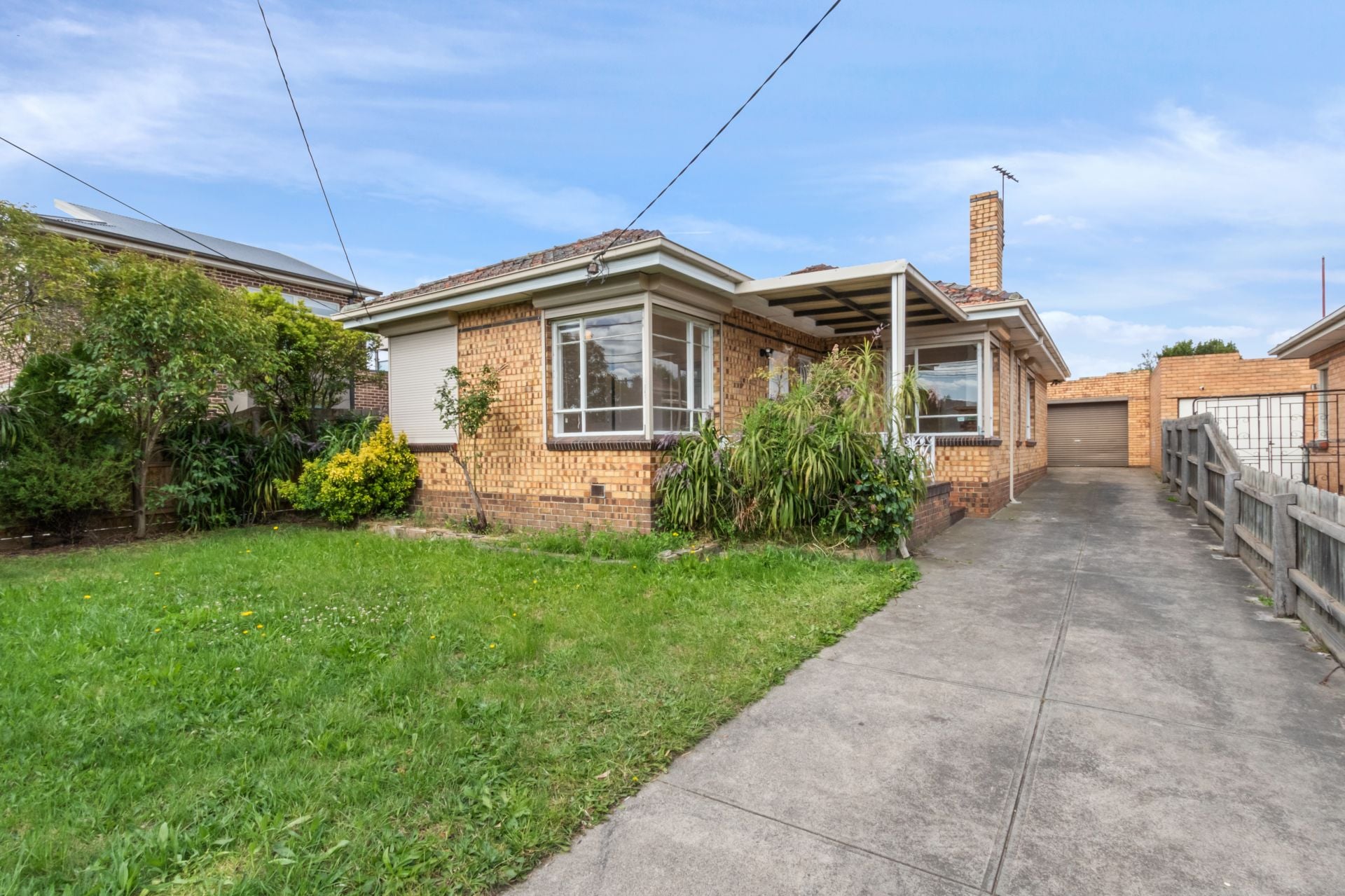 SPACIOUS FAMILY HOME IN PRIME LOCATION