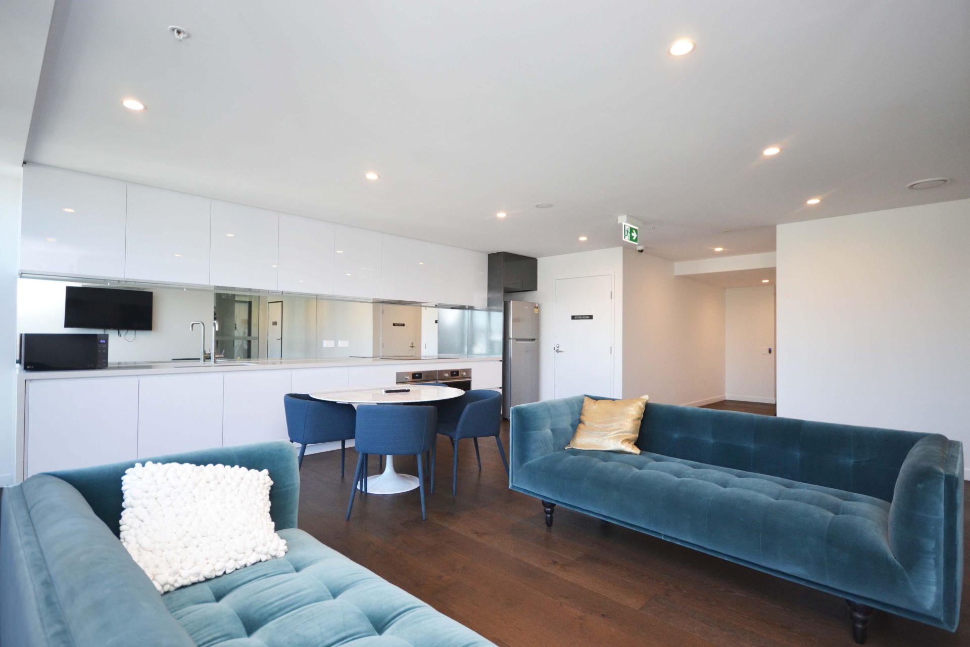 LOCATION, VIEWS AND CITY LIVING