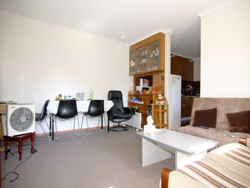 4/2 Corinna Street, Lyons - Thumbnail 2