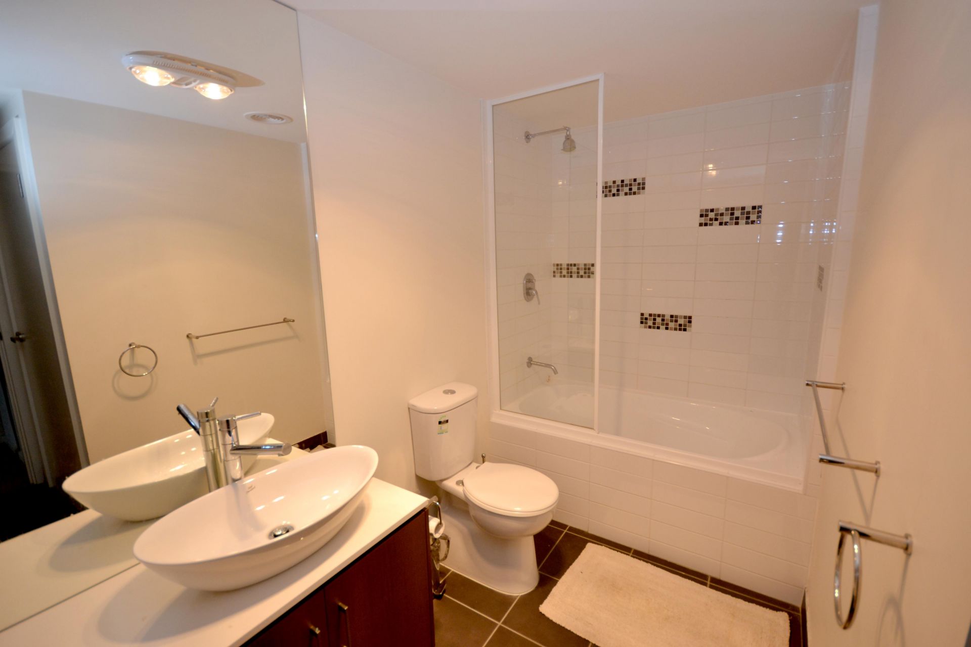 A RARE FIND, THREE BEDROOM AND TWO BATHROOM APARTMENT