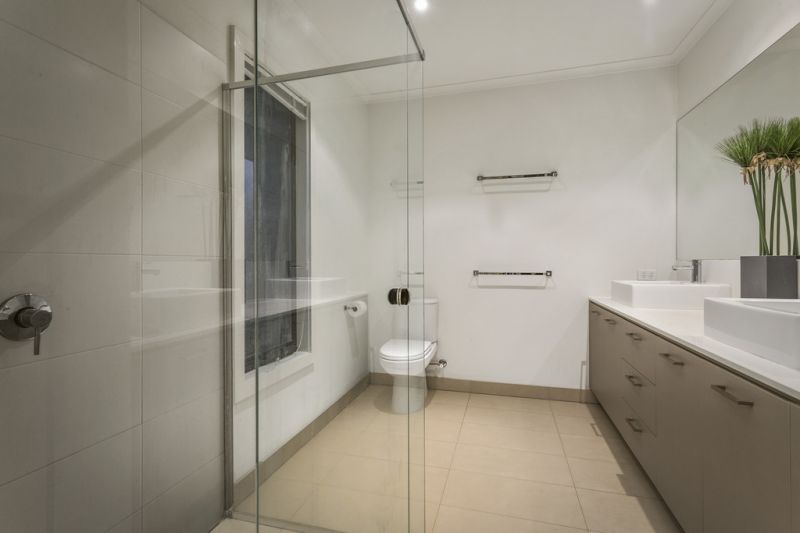 8 Elmington Avenue, Forest Hill - Thumbnail 5