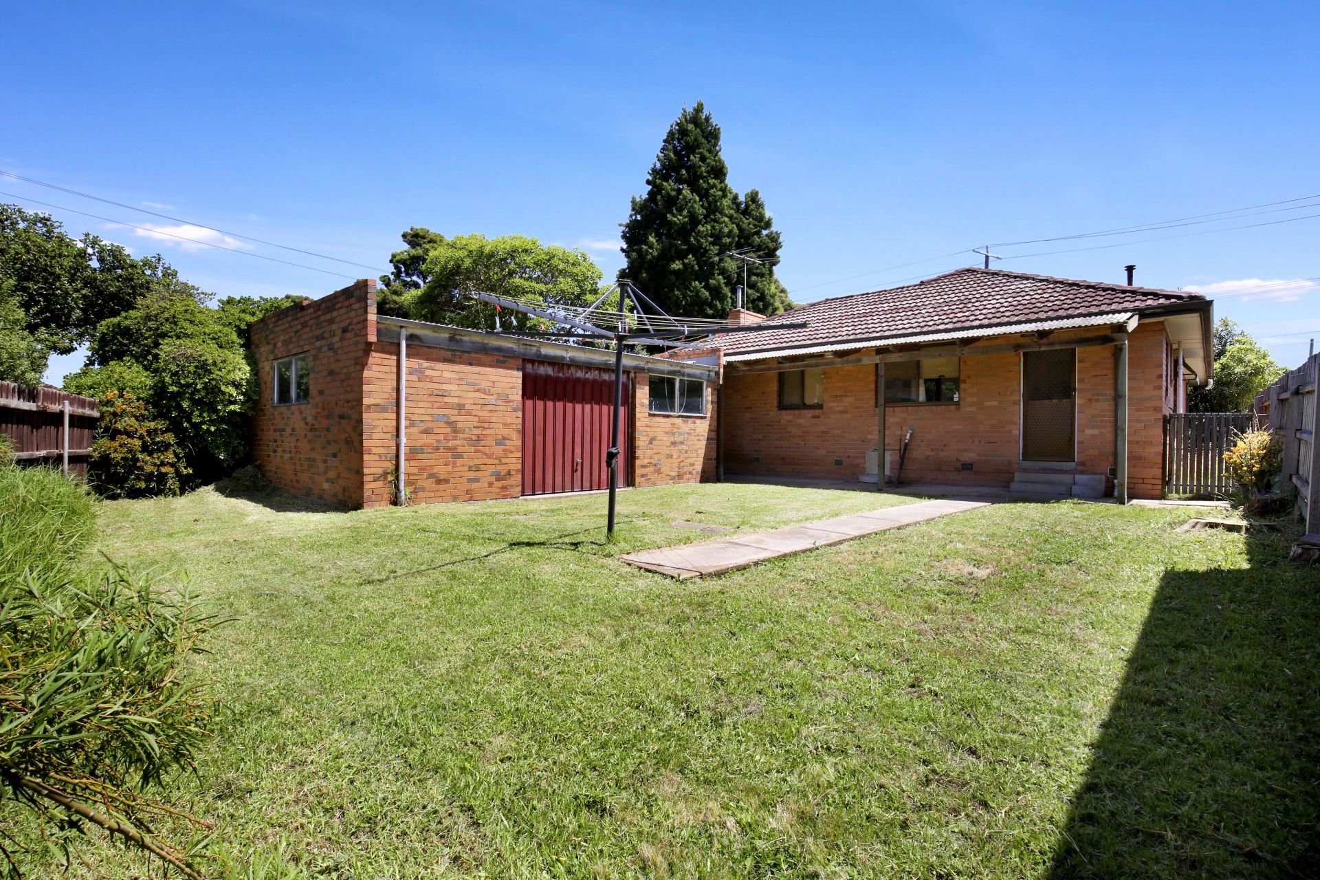 Real Estate For Sale 2 Botha Avenue Reservoir , VIC