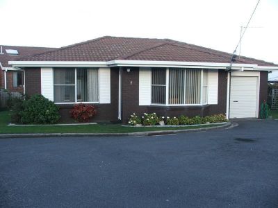 7/8A Lower Madden Street, DEVONPORT, Devonport - Thumbnail 2