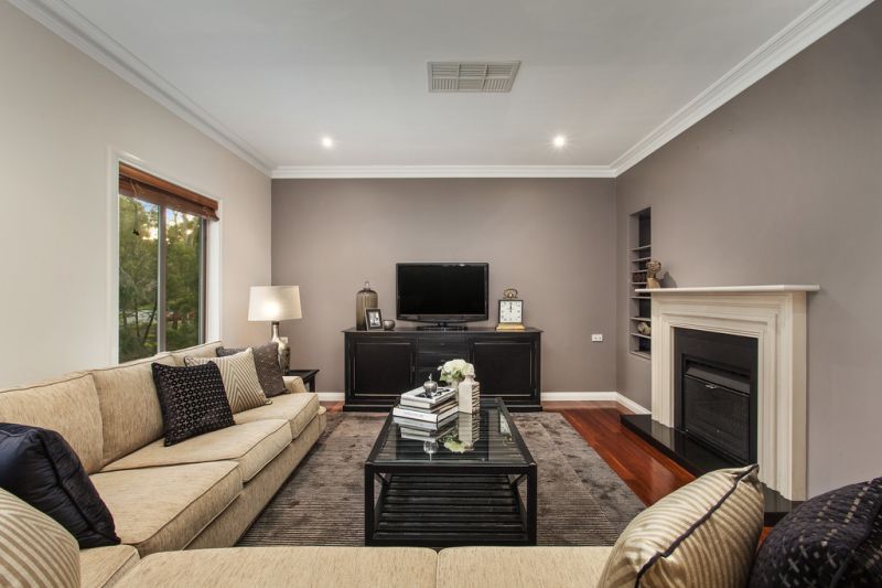 1 Aylesbury Way, Warrandyte - Thumbnail 2