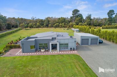 98 Moorings Drive, Squeaking Point, Squeaking Point - Thumbnail 2