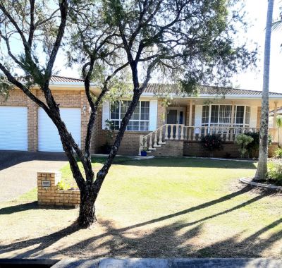 Fully Furnished Banora Point Residence