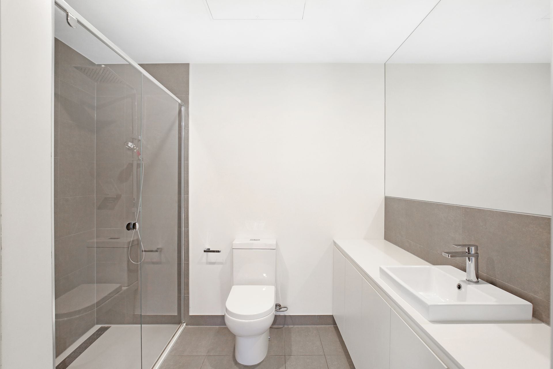 Terrific & Tantalising Townhouse