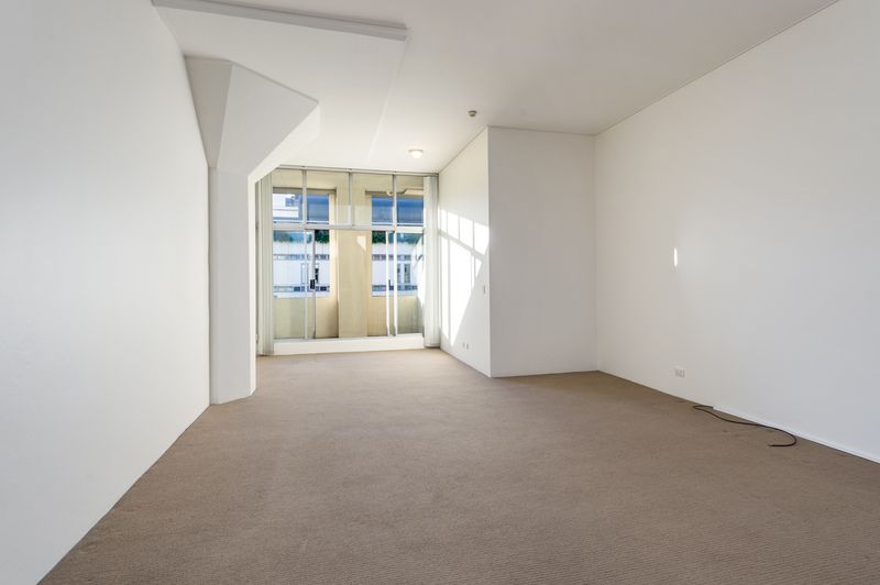 SOLD - Super Smart Buying in a Warehouse Apartment