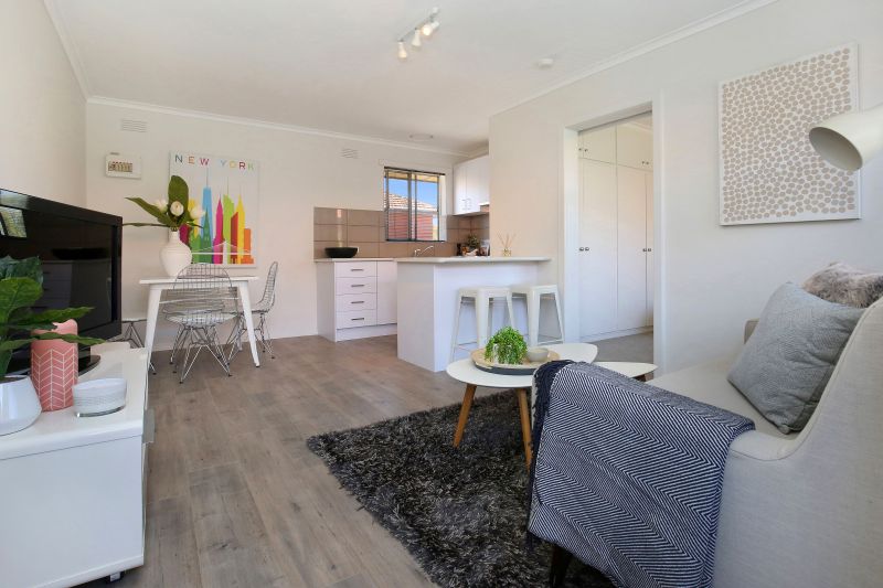 12/74 Dundas Street, Thornbury