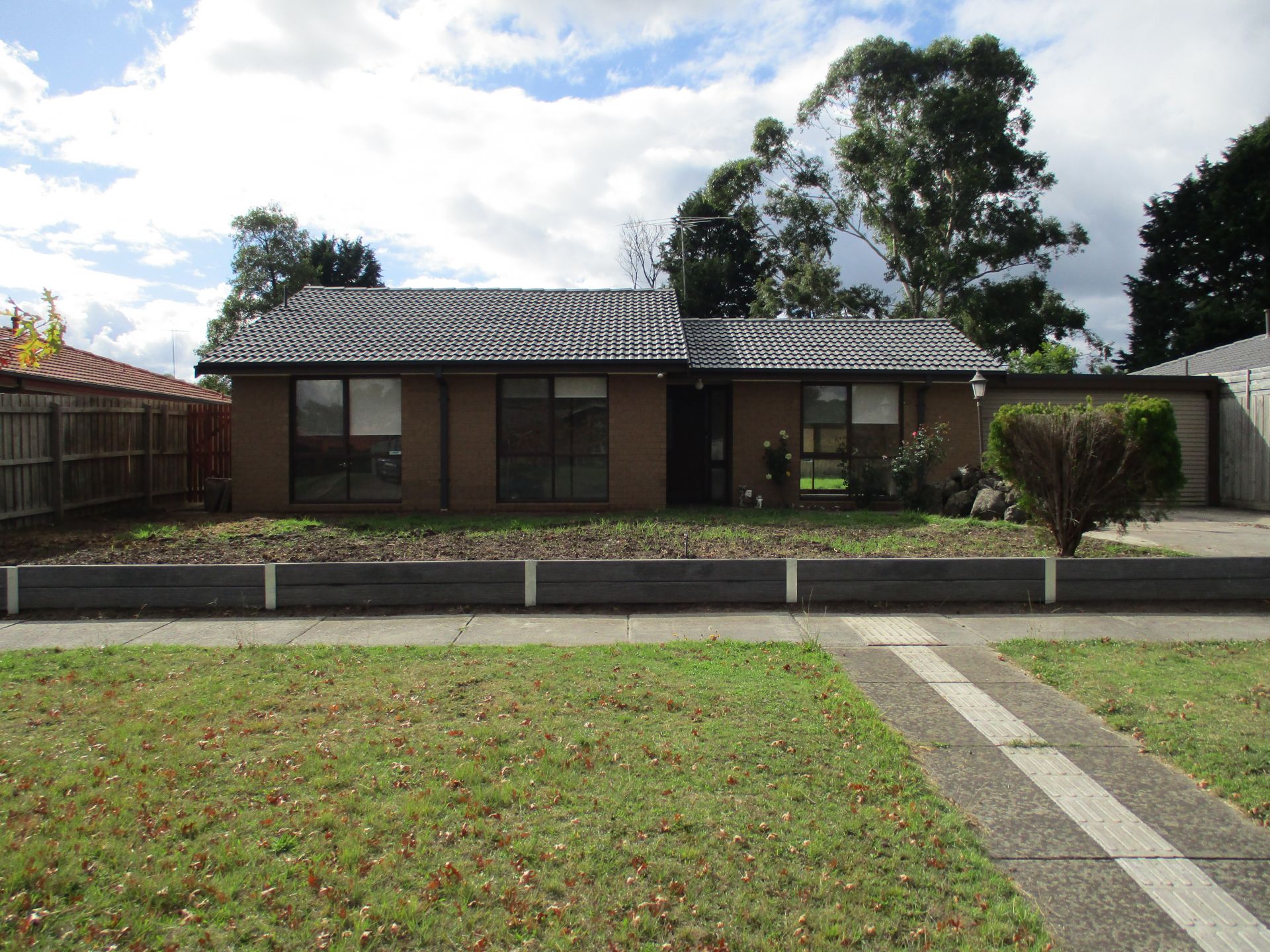 24 Kennington Park Drive, ENDEAVOUR HILLS Nicholls Gledhill