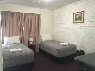 MOTEL FOR SALE - WEALTHY AGRICULTURAL AREA