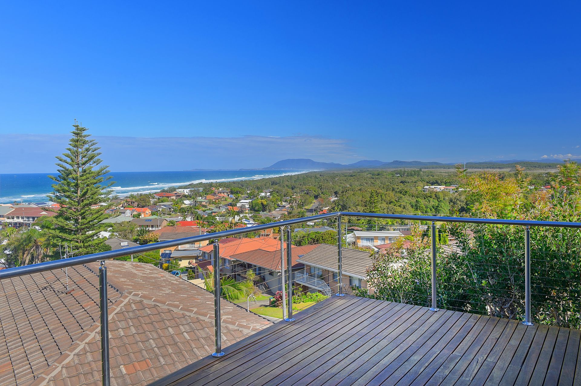 1 Vendul Crescent Port Macquarie NSW, Port Macquarie - Thumbnail 3