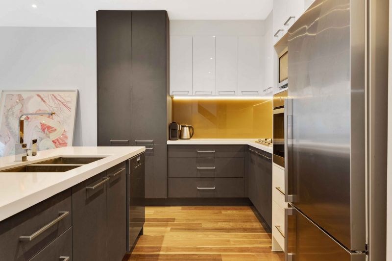 8/1311 Toorak Road, Camberwell - Thumbnail 4