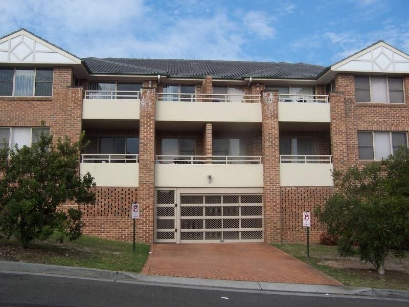 64/2 Schofield Place