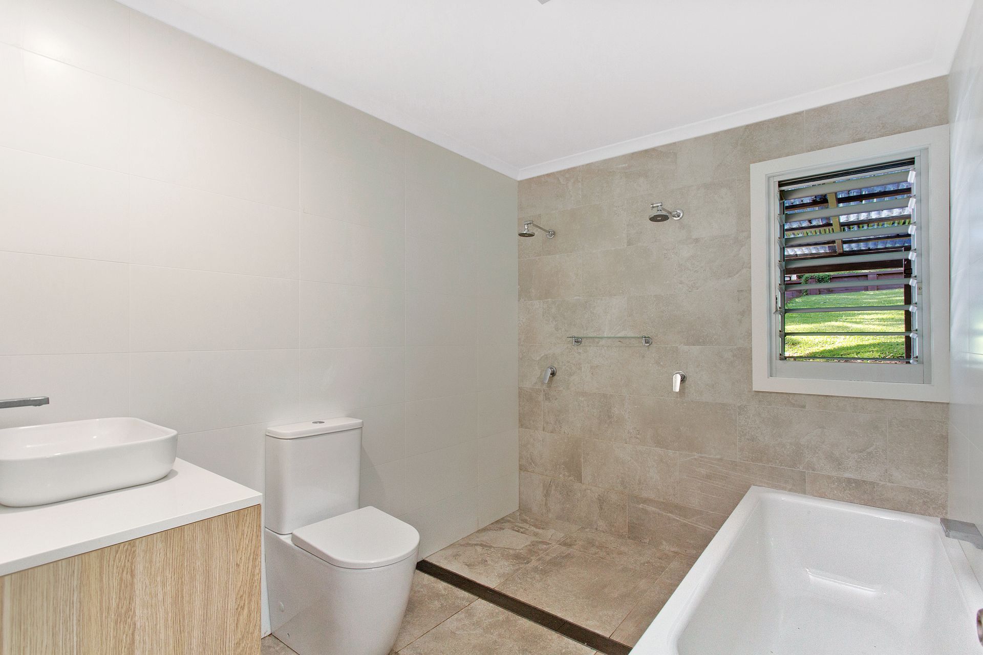 728 Barrenjoey Road Avalon NSW, Avalon - Thumbnail 2