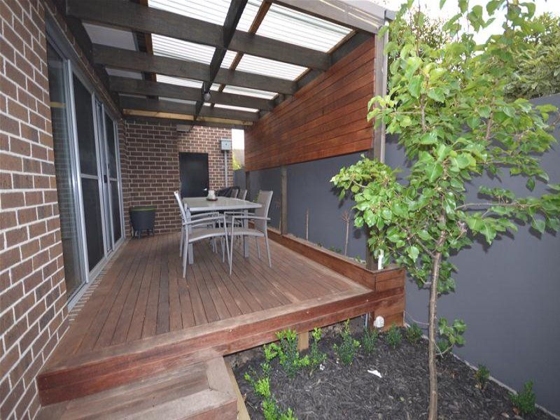 CONTEMPORARY LIVING AT ITS BEST