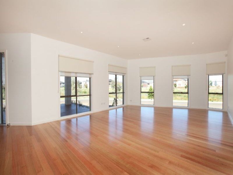 11 Kunuka Circuit, Caroline Springs - Thumbnail 6