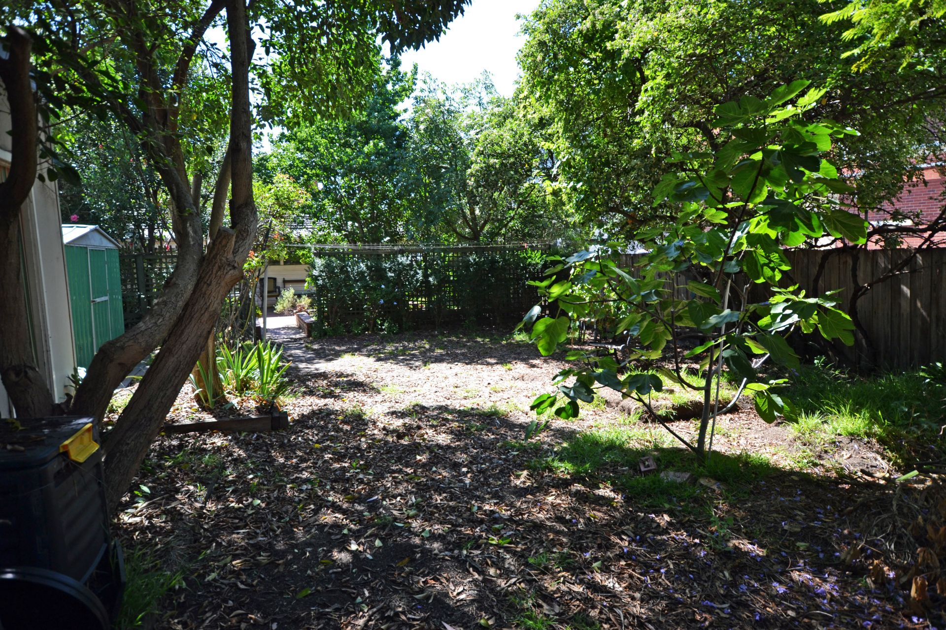 CHARMING TWO BEDROOM!