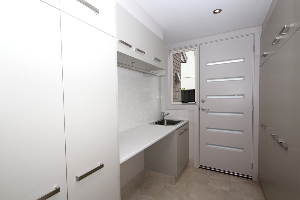 18 The Strand Lightsview 5085