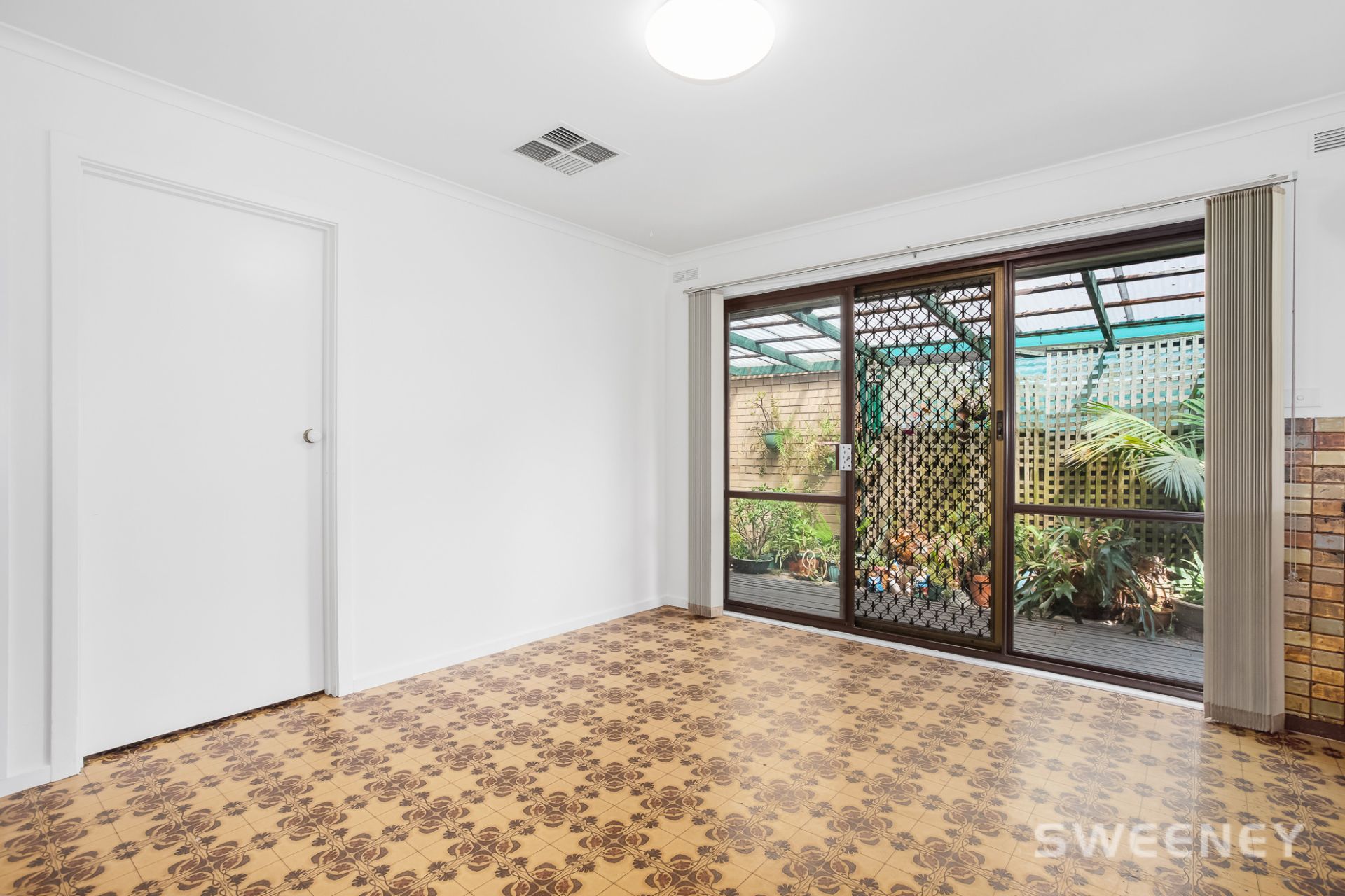 15 James Avenue, Seaholme - Thumbnail 4