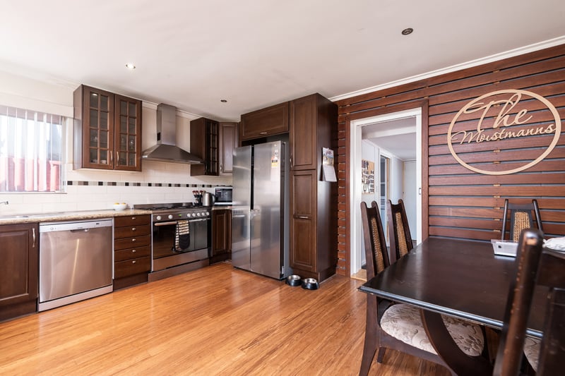 5 Hadleigh way GIRRAWHEEN WA, Girrawheen - Thumbnail 6
