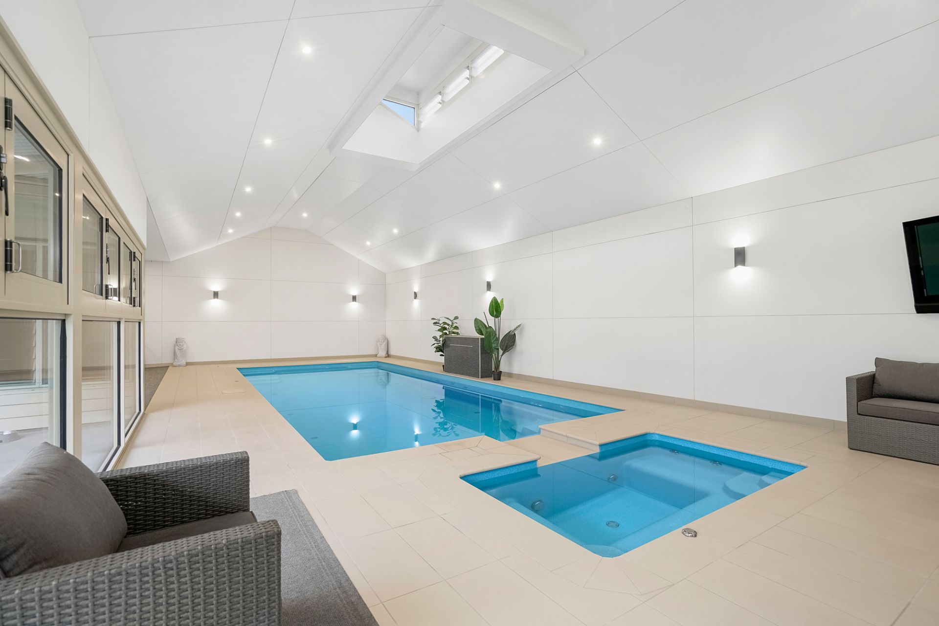 513 Ascot Street South, Redan, Redan - Thumbnail 4