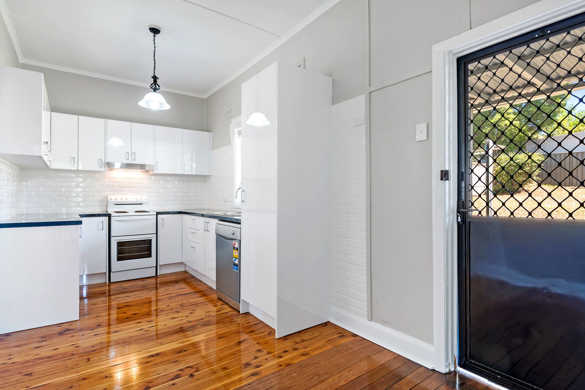 Real Estate For Lease 41 Maud Street Mayfield West , NSW