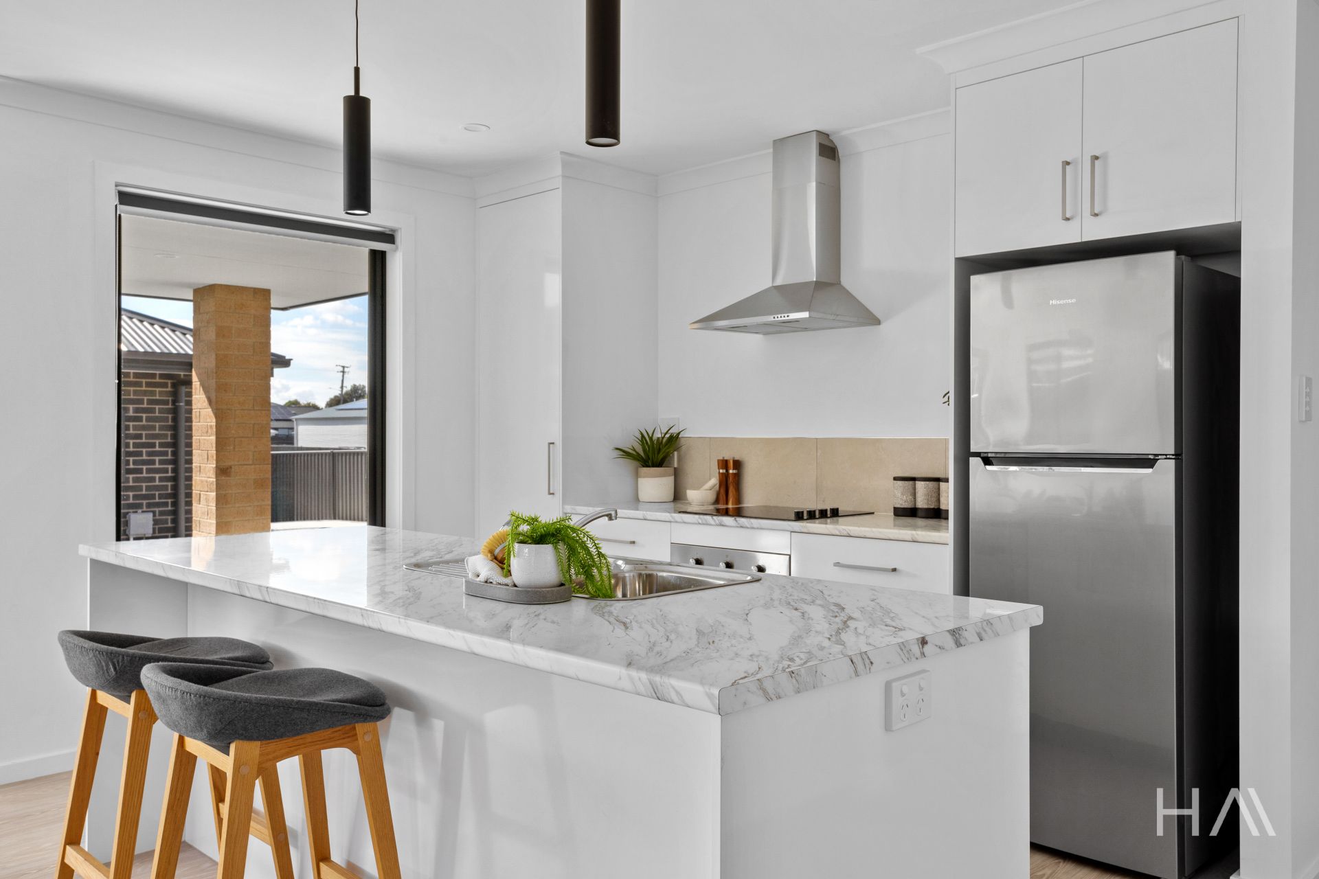 2/3 Zircon Place Perth, Perth - Thumbnail 4
