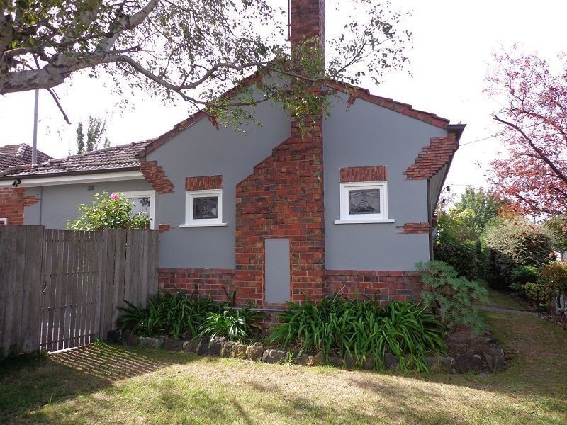 1 Holywood Grove, Carnegie