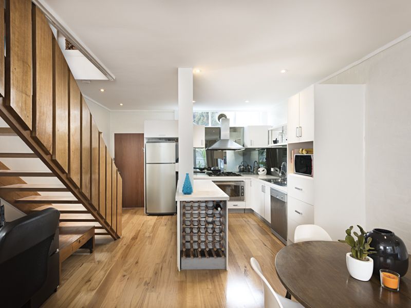 2/4 Stanley Street, South Yarra - Thumbnail 2