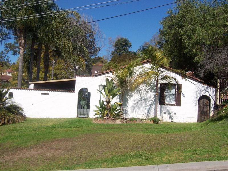 9 Currawang Place