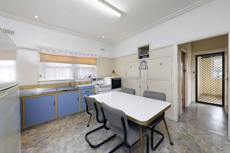 34 Karimbla Road, Miranda, Miranda - Thumbnail 3