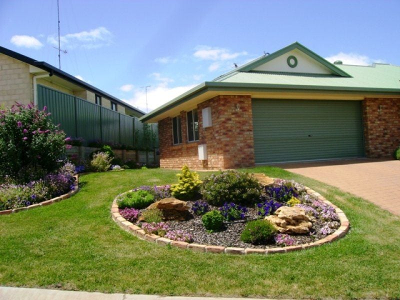 33 Stiles Street MOUNT GAMBIER SA, Mount Gambier - Thumbnail 2