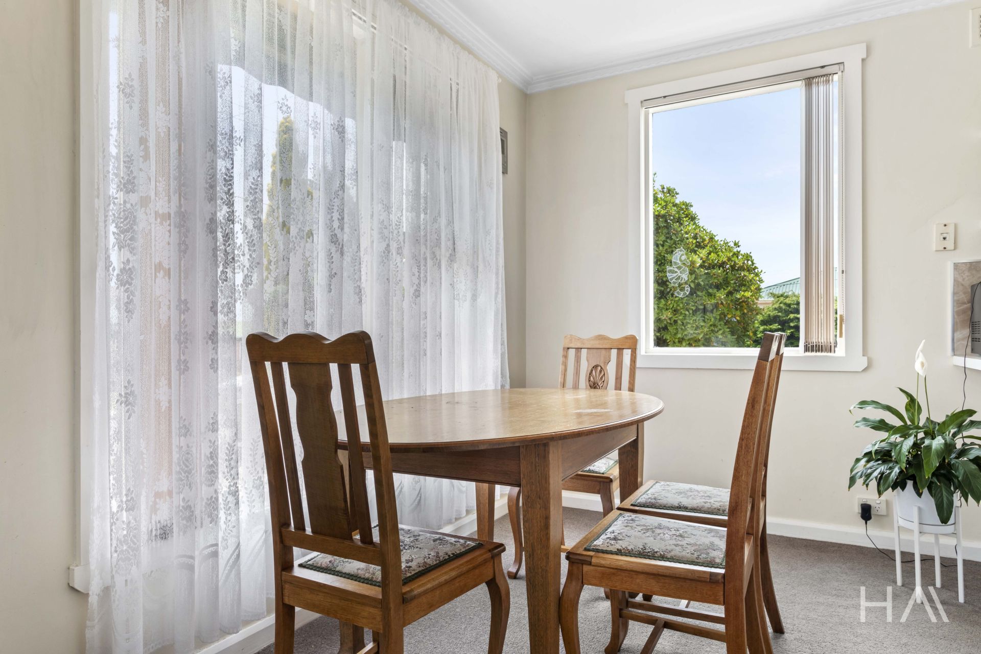 36 Fairway Crescent Riverside, Riverside - Thumbnail 5