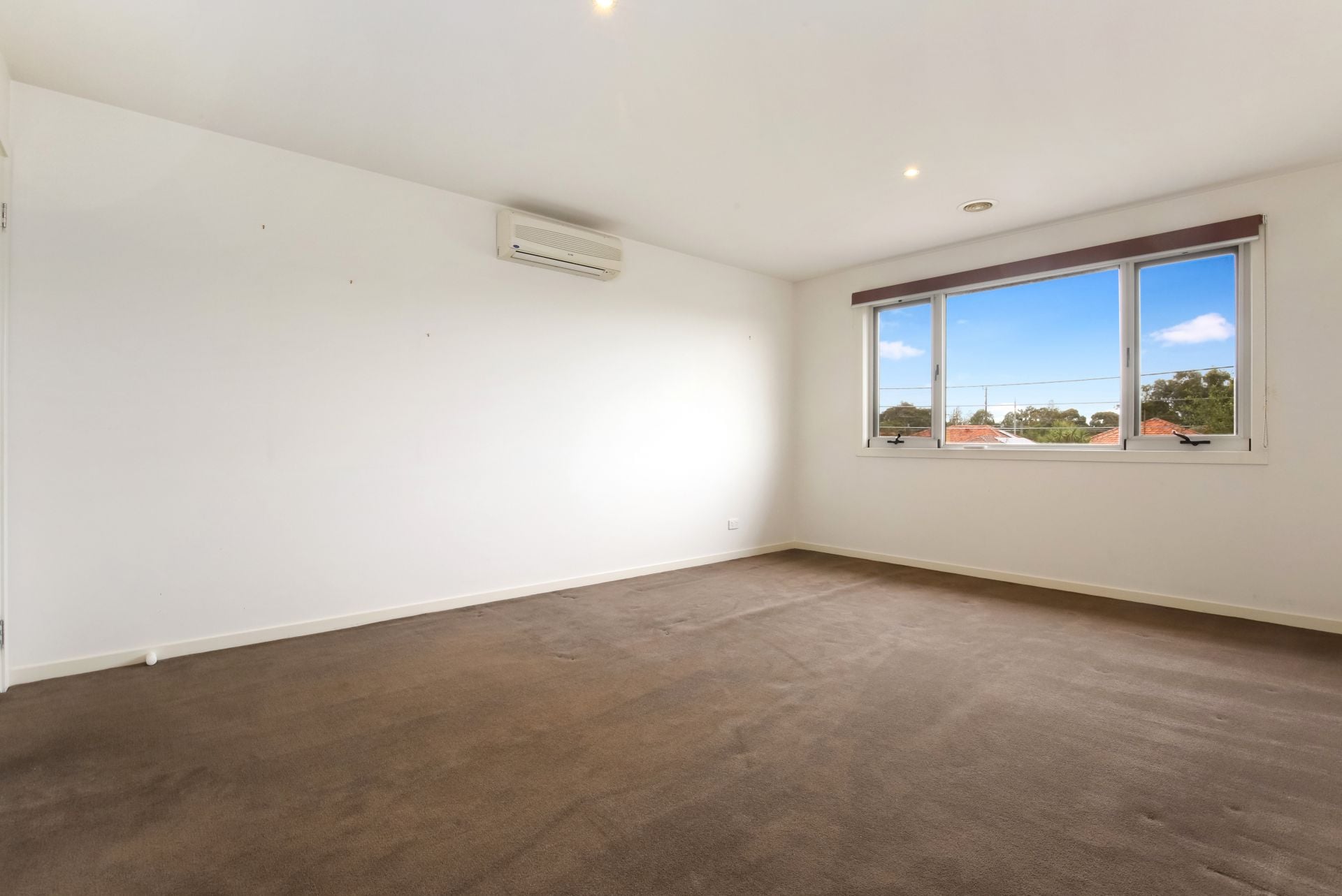 Modern two bedroom townhouse
