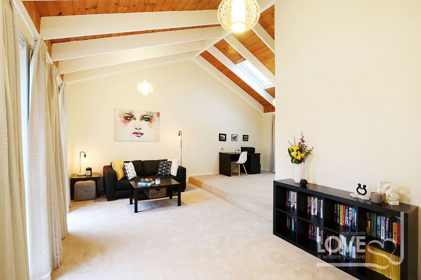 Comfortable, Convenient And Central On Centenary