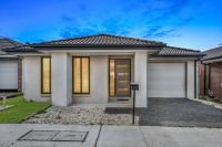 39 Cottle Drive, Clyde VIC